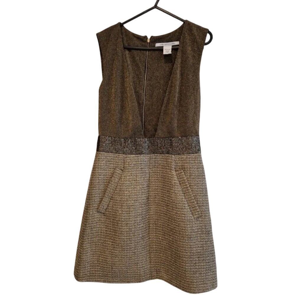 DIANE VON FURSTENBERG GOLD PLUNGE DRESS-Sz 4